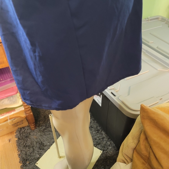 Vague Fashion Blue Long top with Pink Trim & Bow on Back - Picture 12 of 12